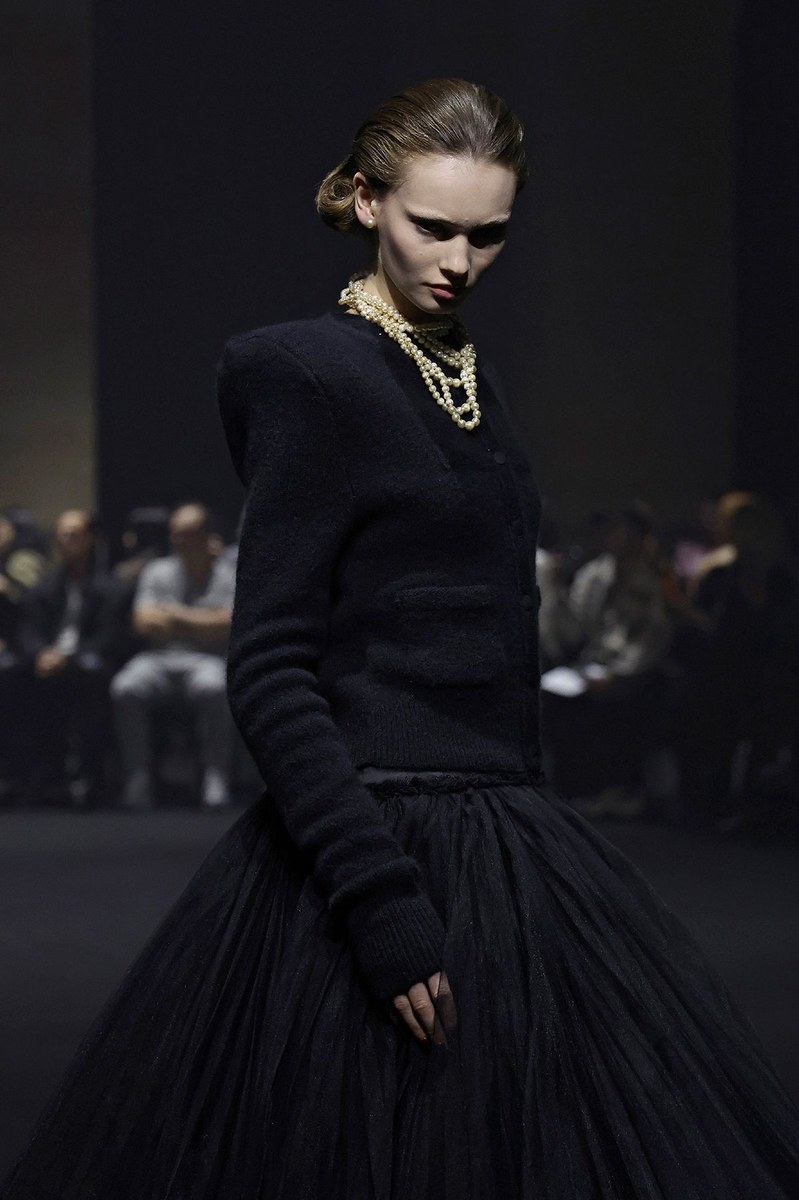 Look 11