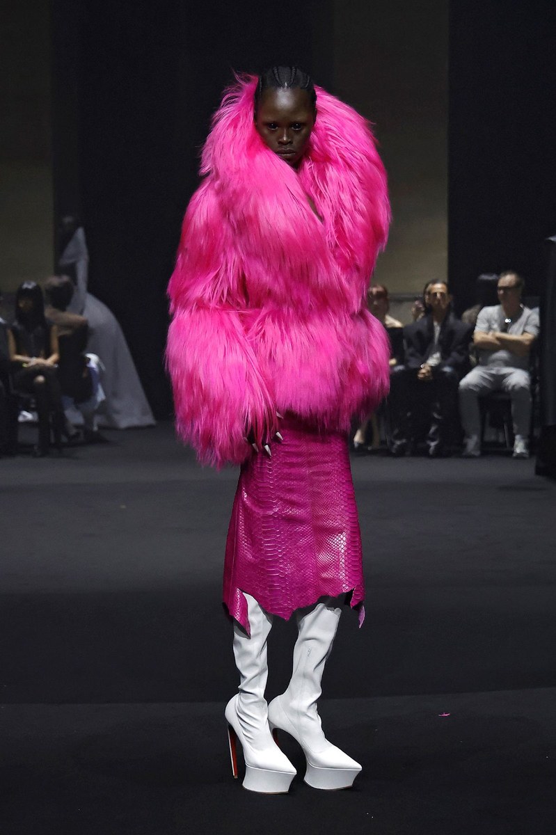 Look 49