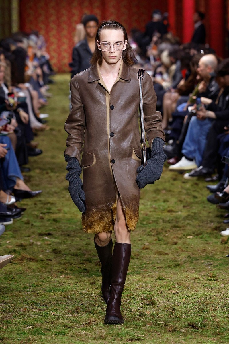 Look 9