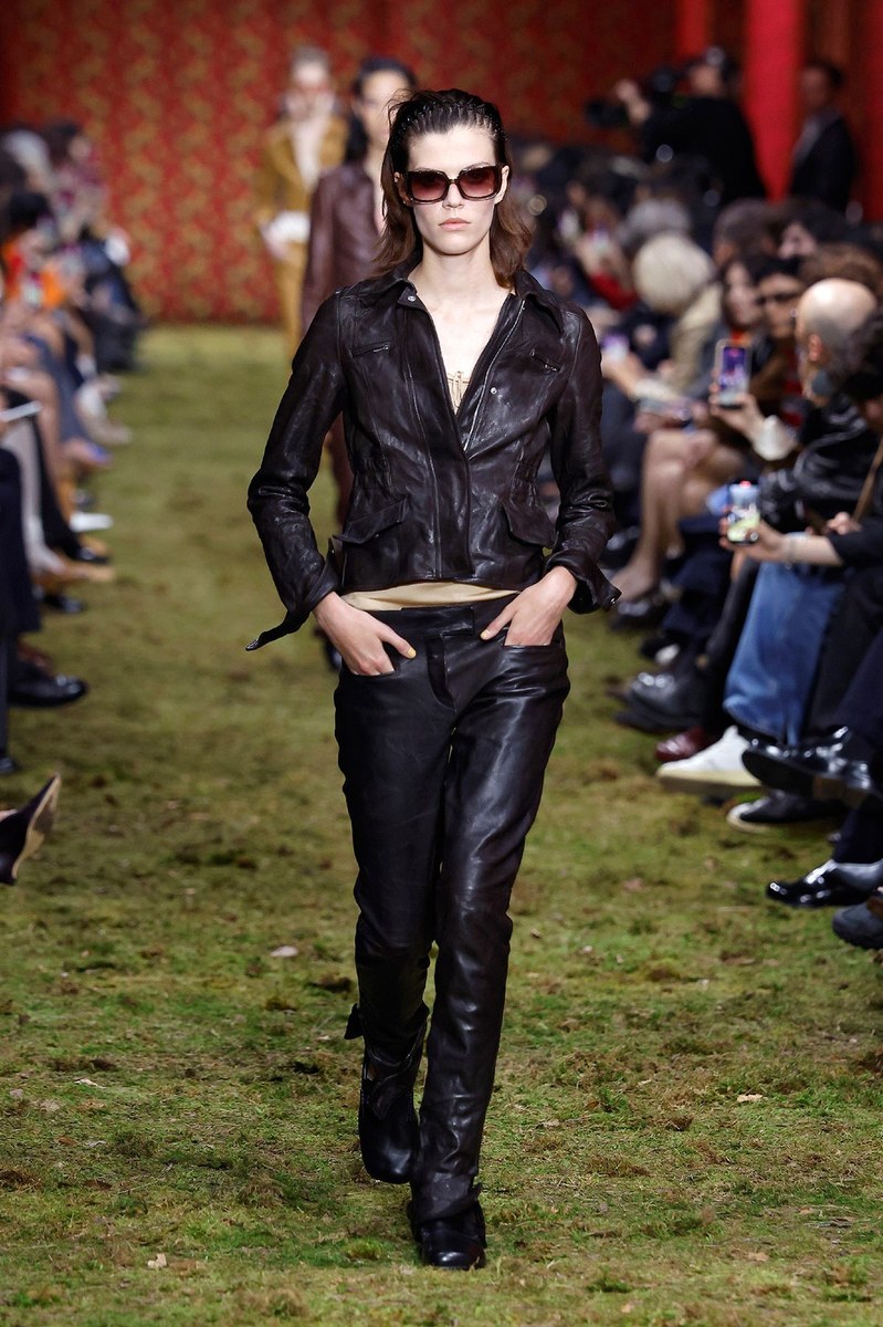 Look 23