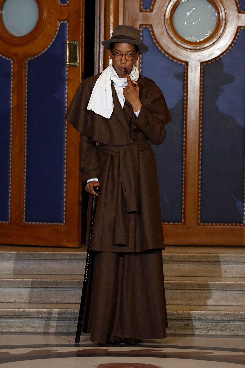 Look 2