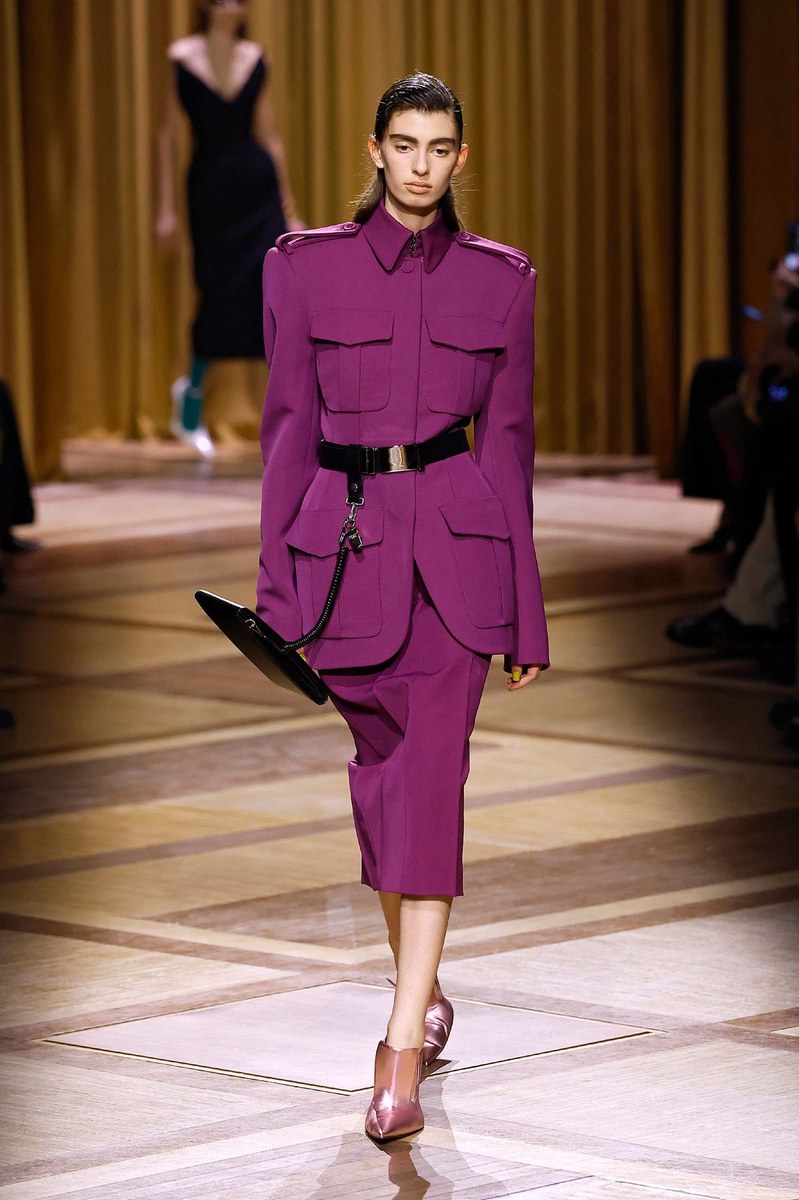 Look 7