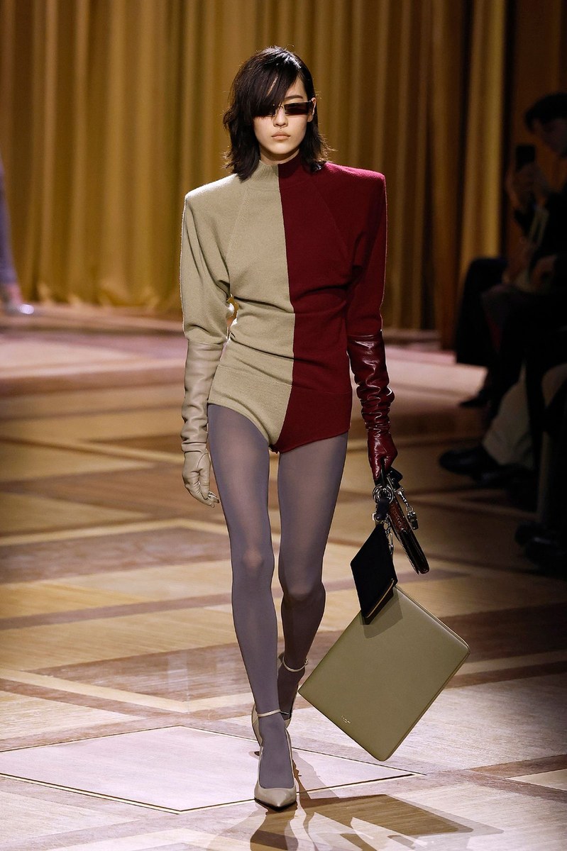 Look 14