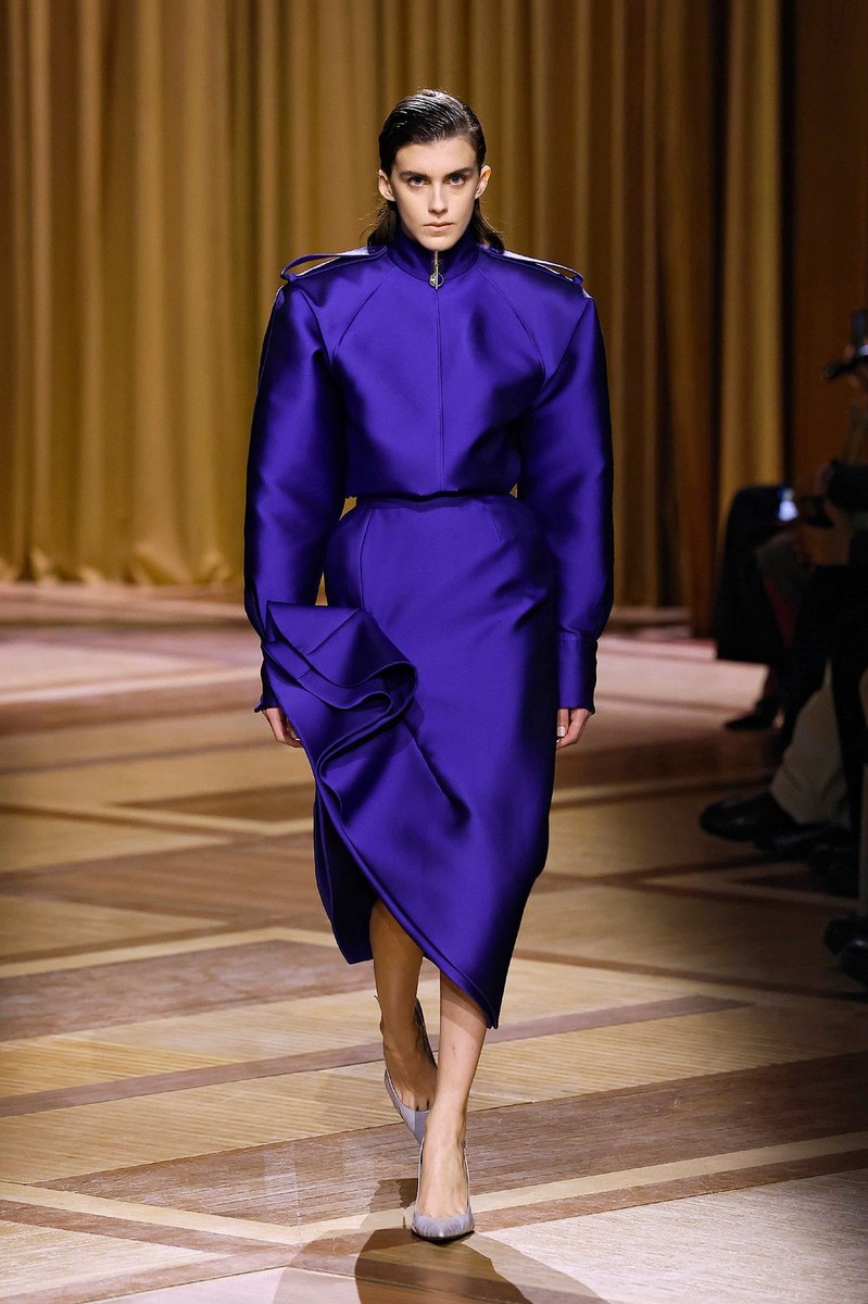 Look 19