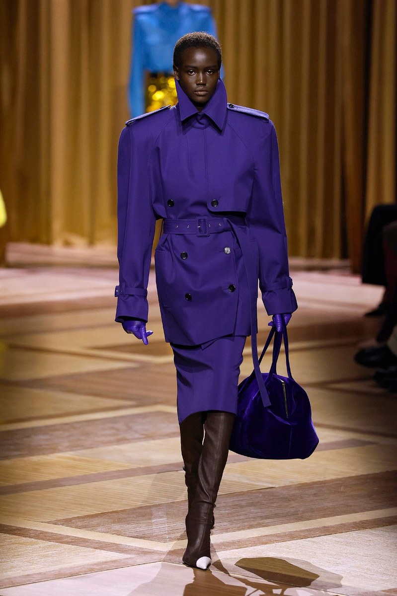 Look 25