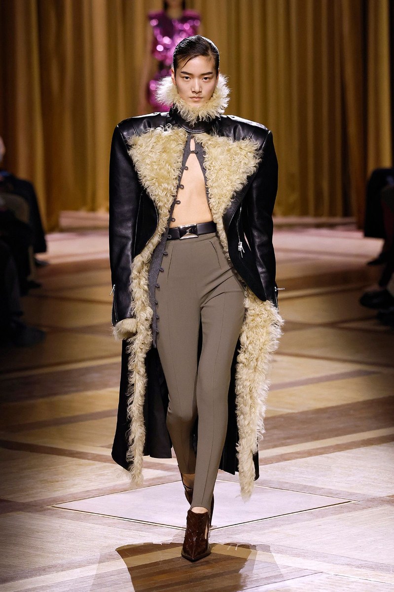 Look 29