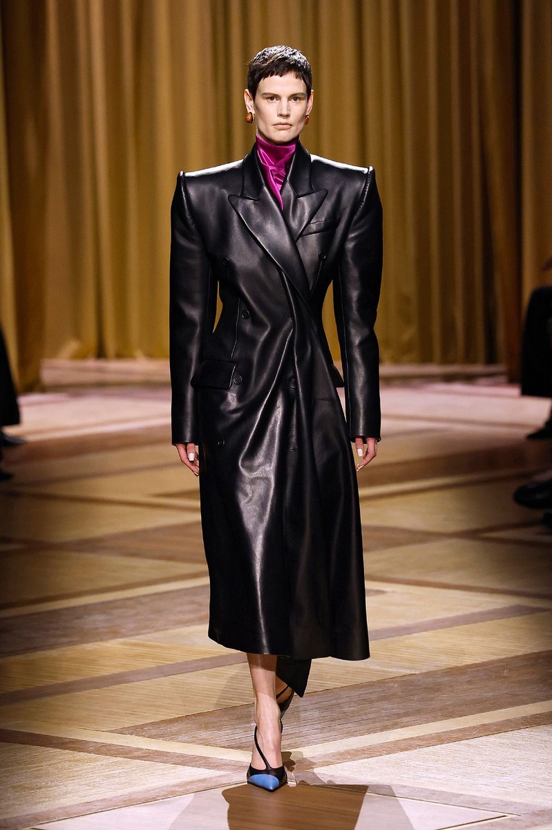 Look 49