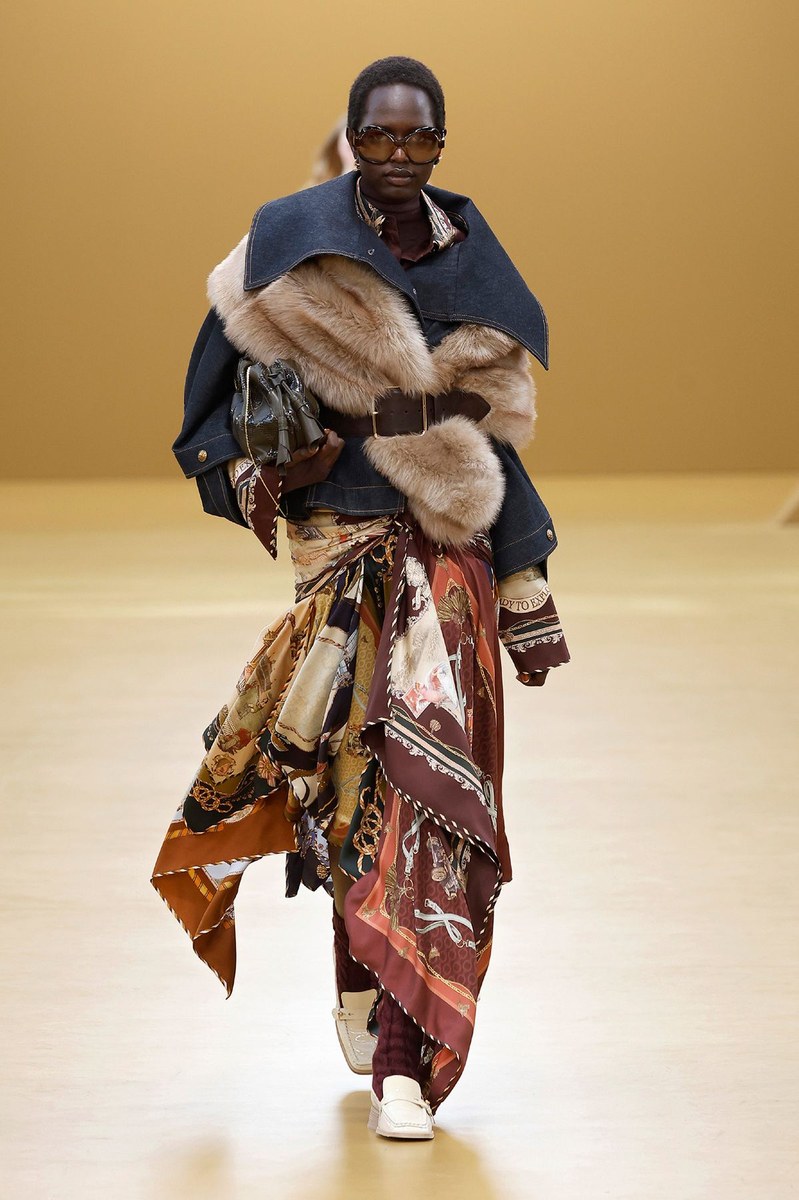 Look 3