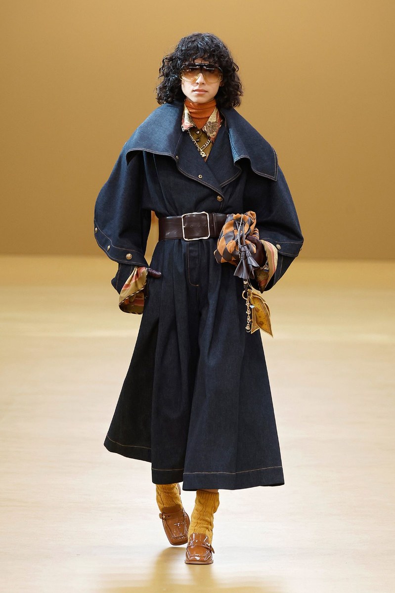 Look 5