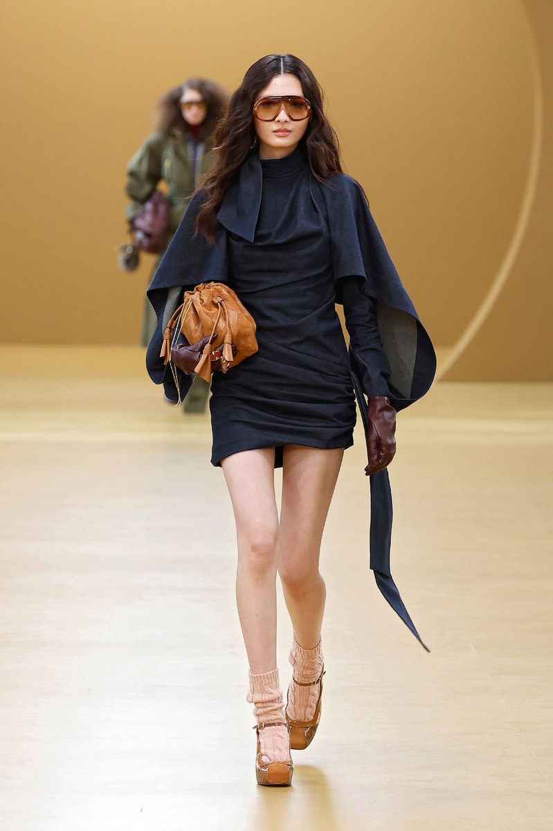Look 14