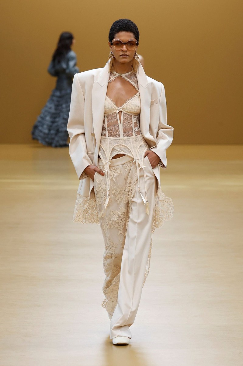 Look 40