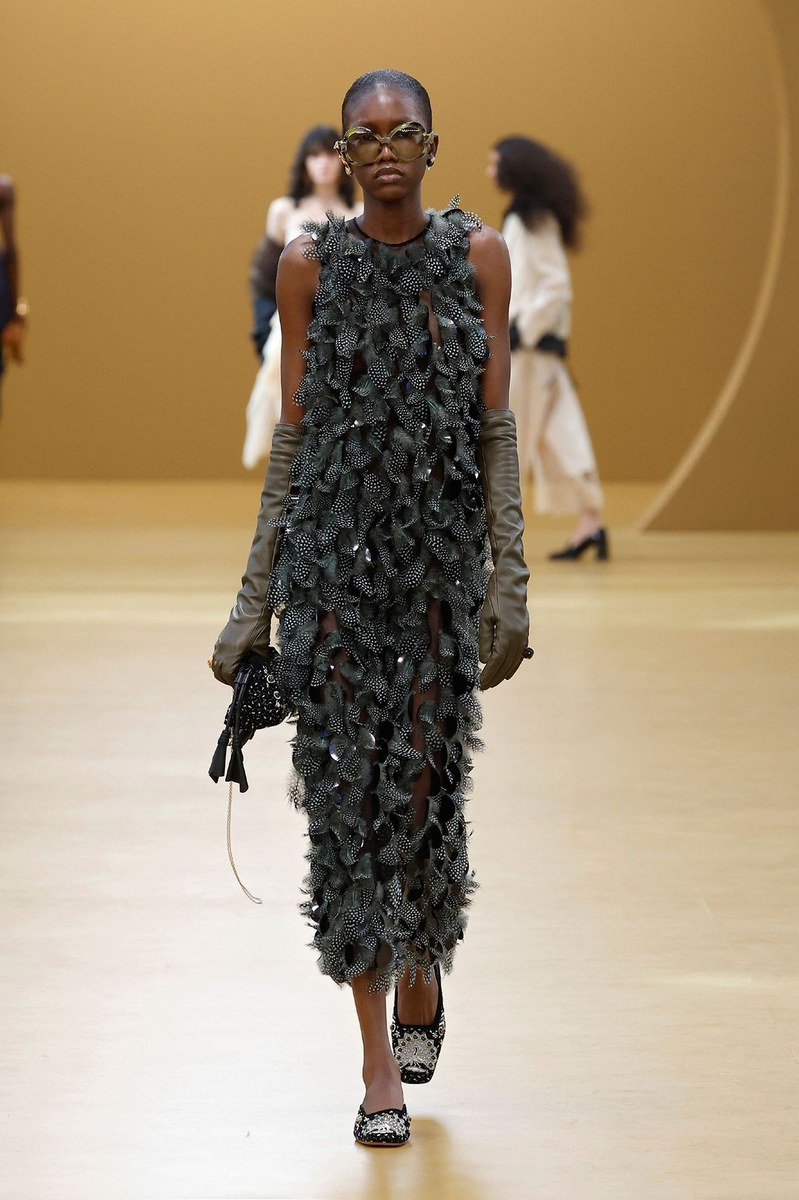 Look 46