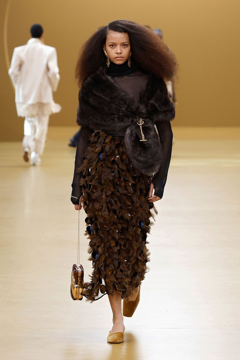 Look 48