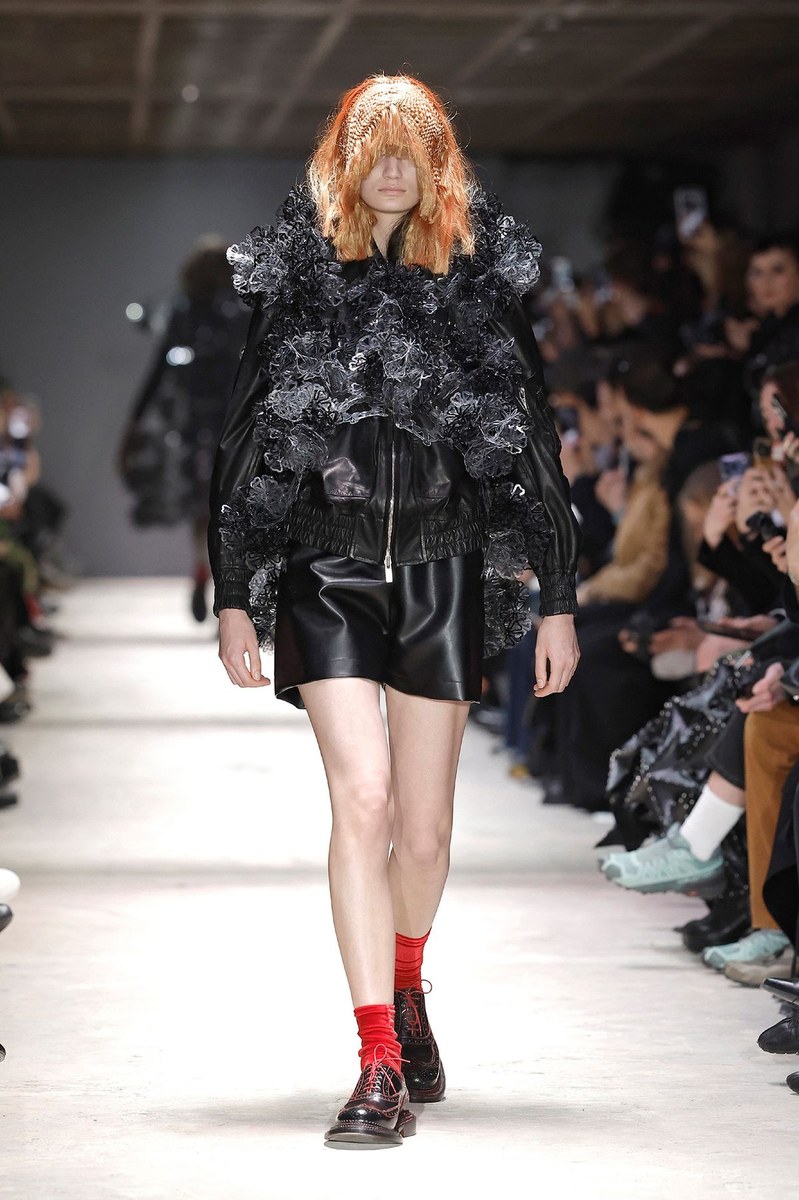 Look 3