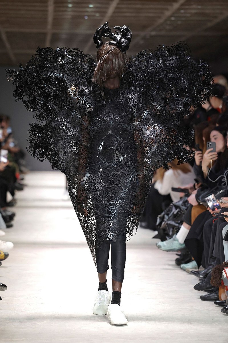Look 5