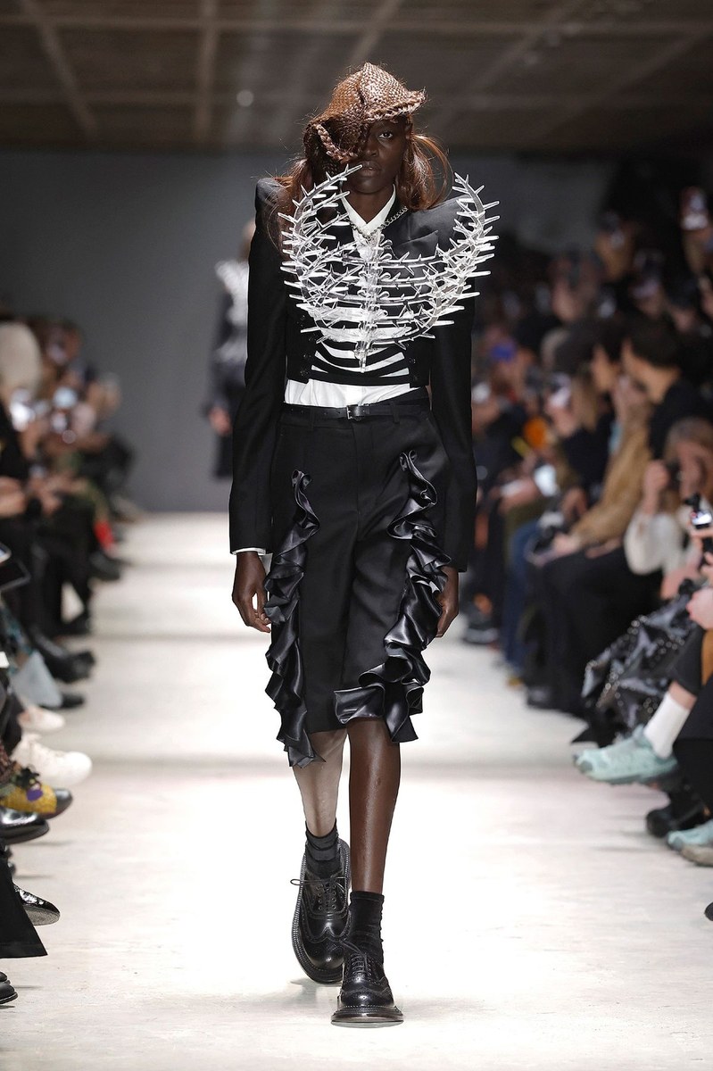 Look 7