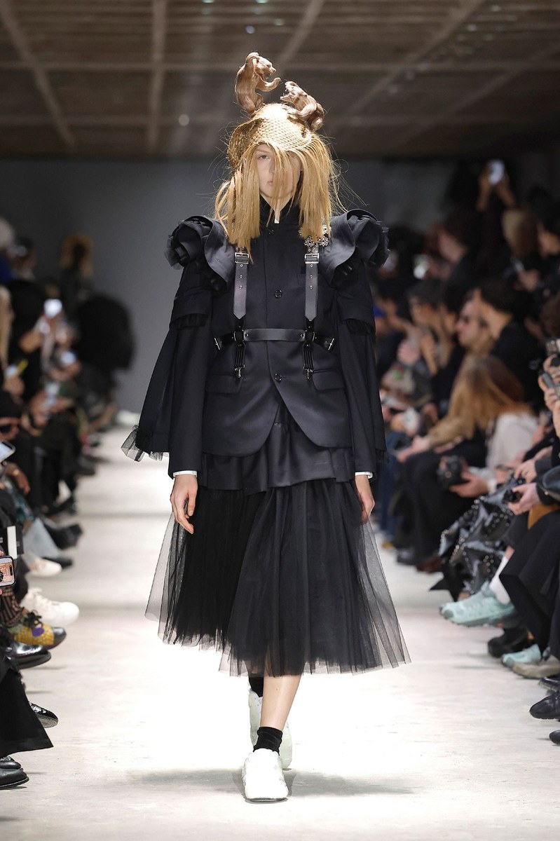 Look 11