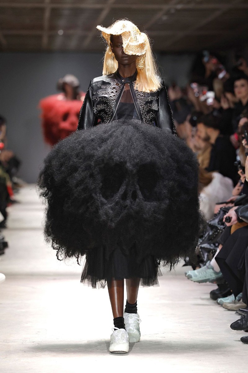Look 12
