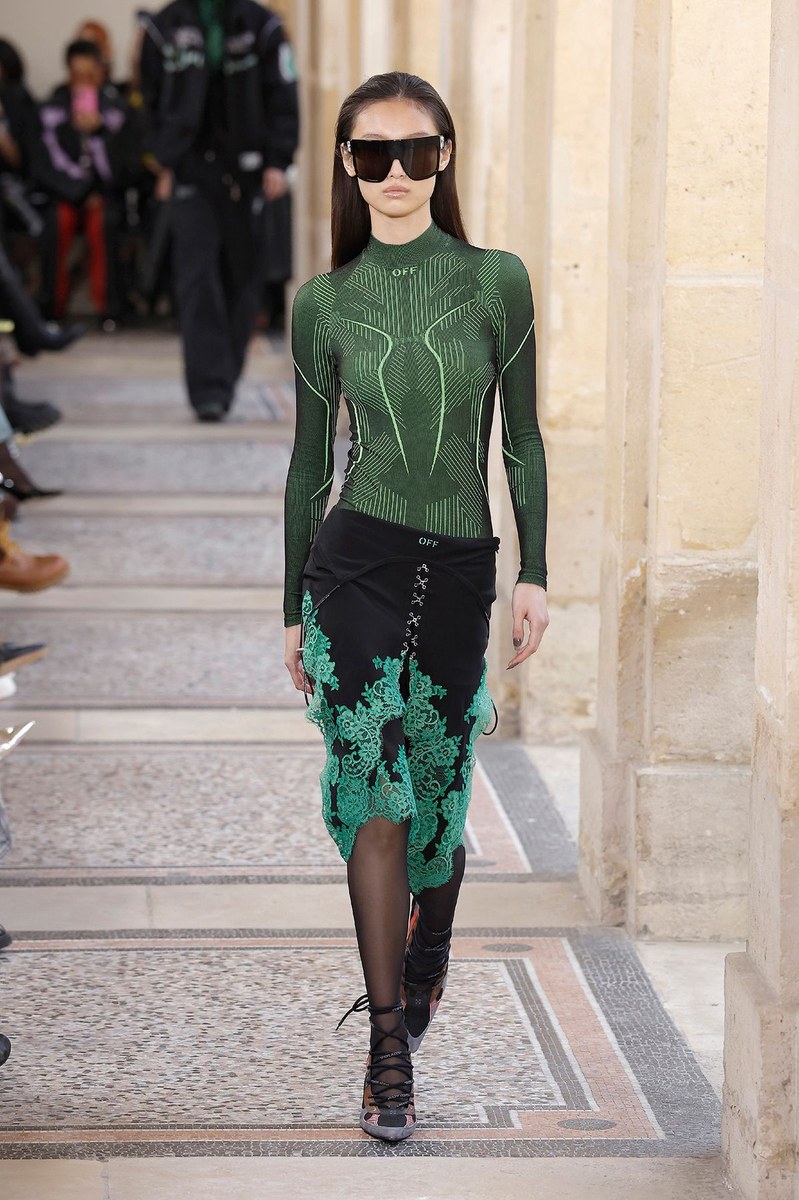 Look 29