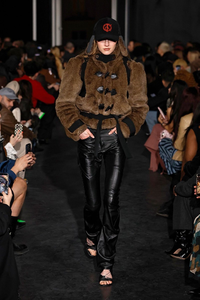 Look 2