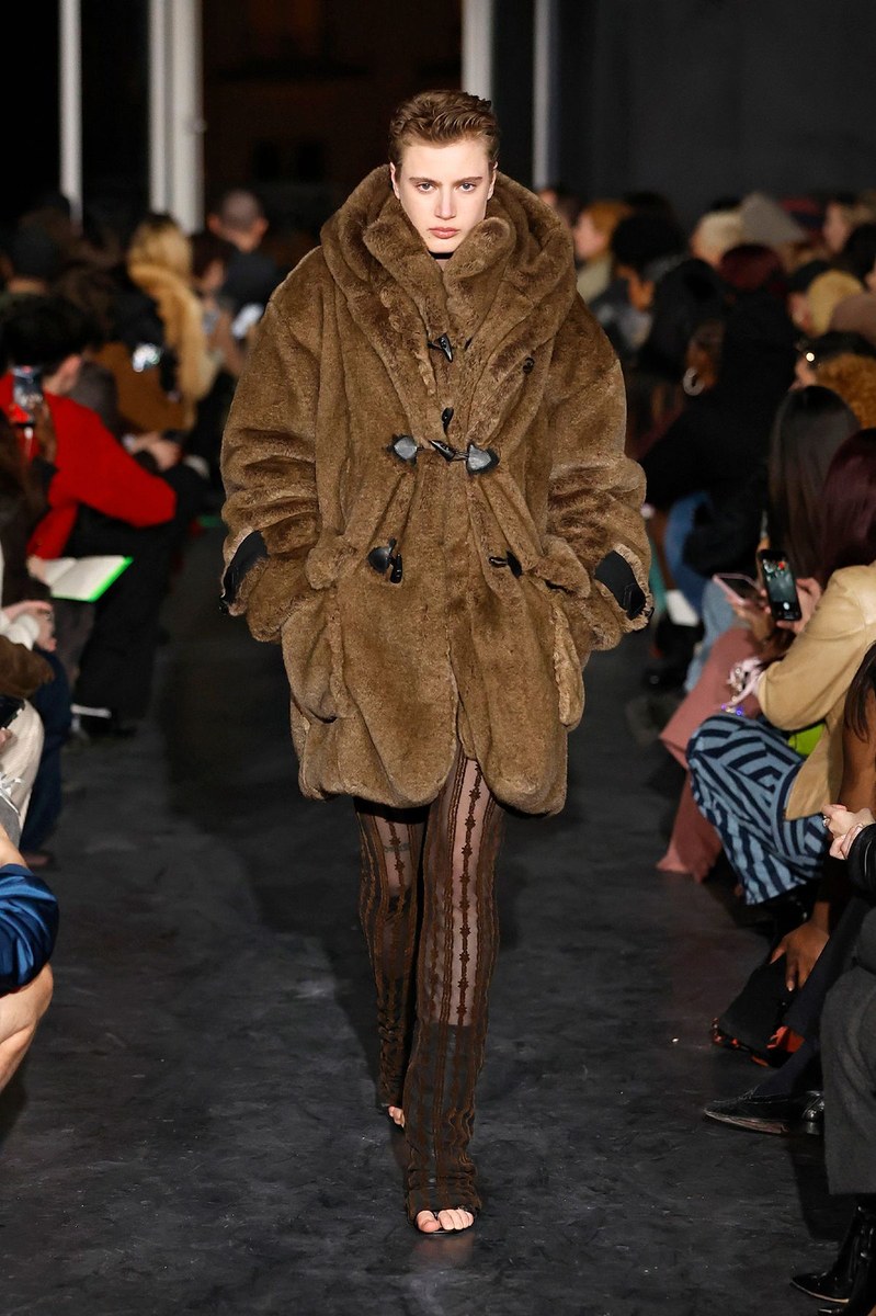 Look 43