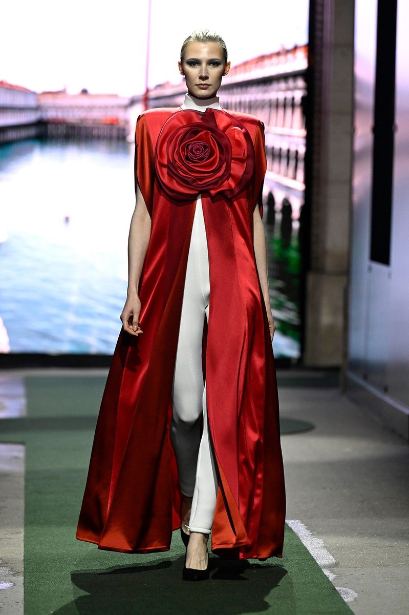 Look 2