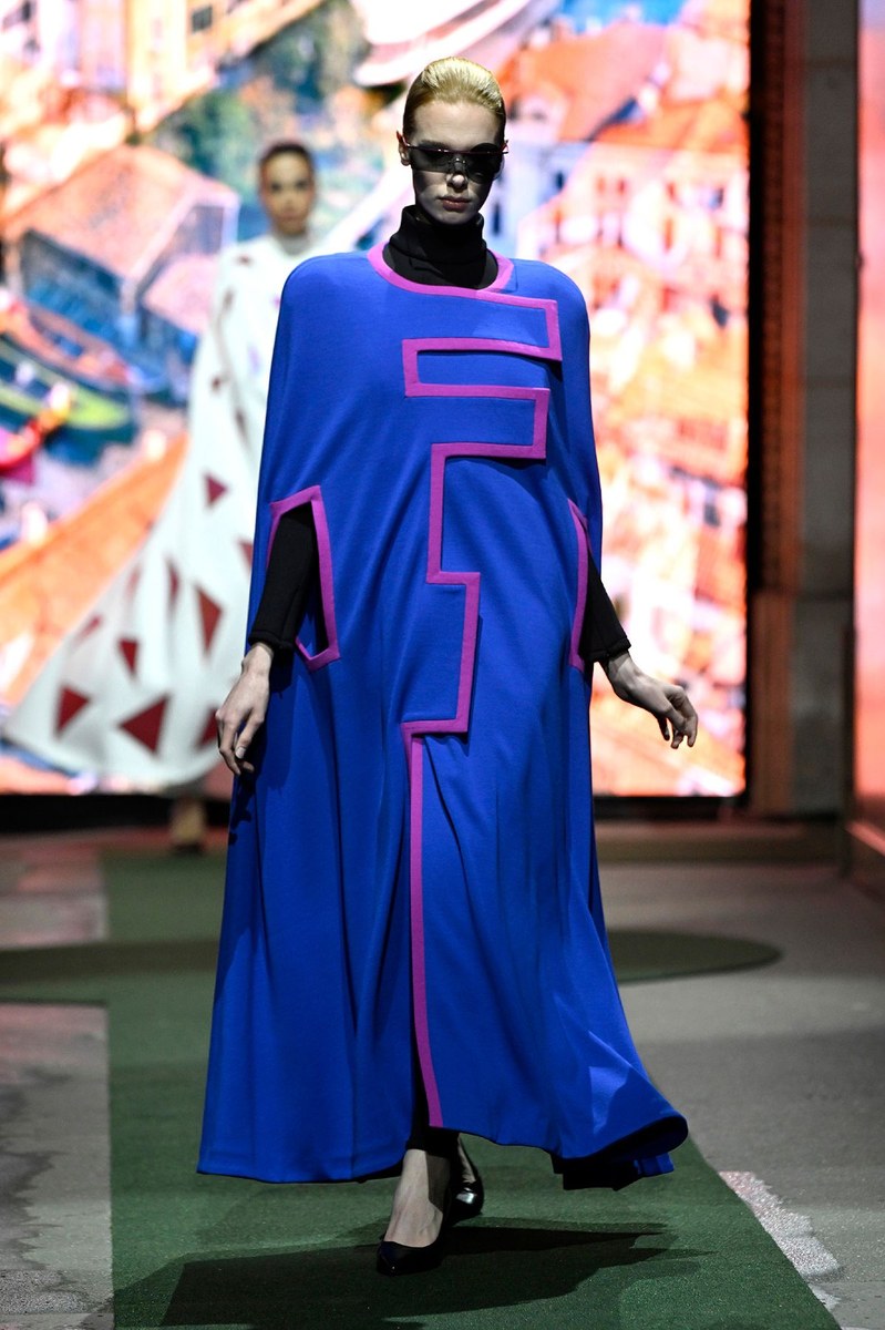 Look 9