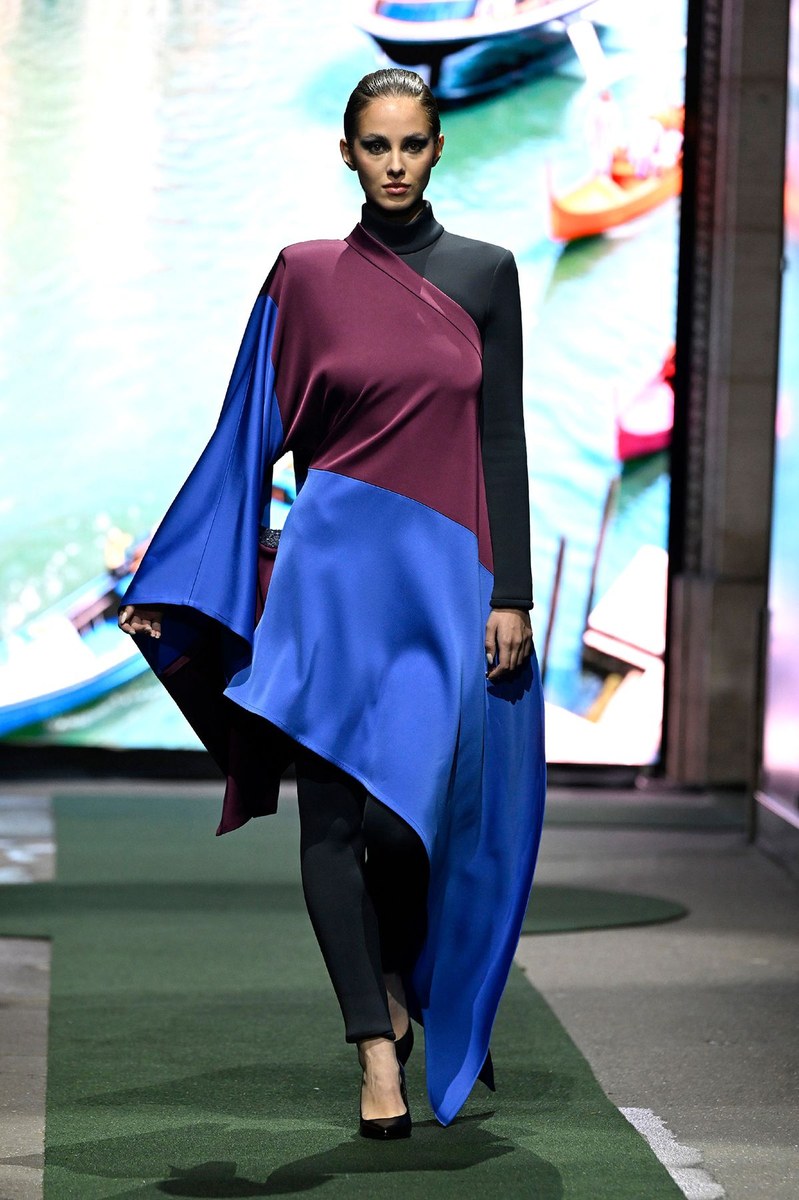 Look 27