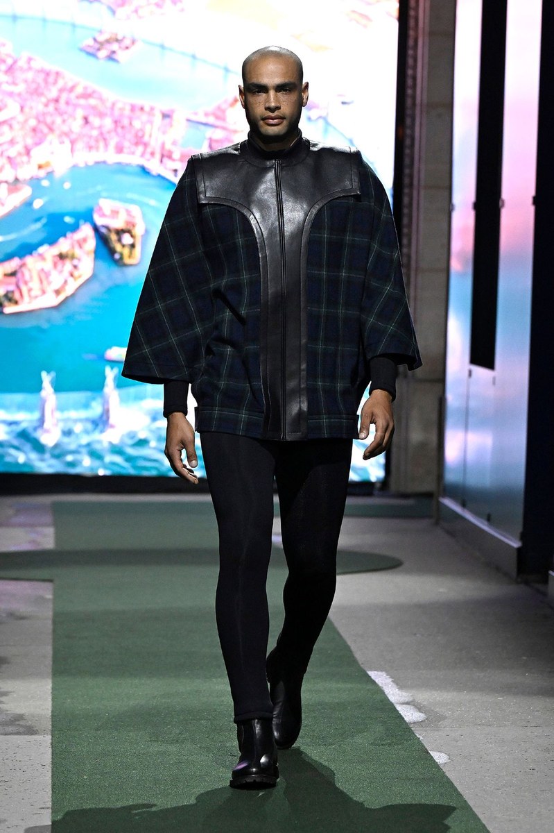 Look 37