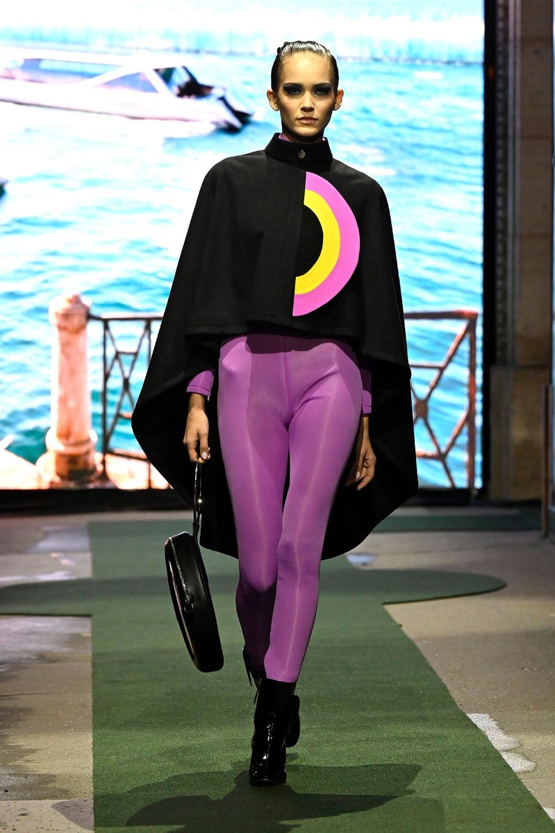 Look 48