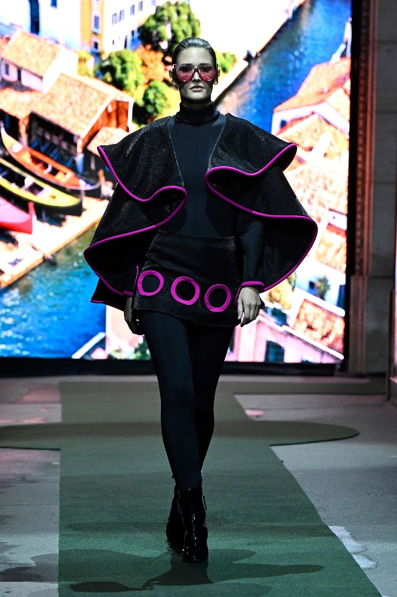 Look 53
