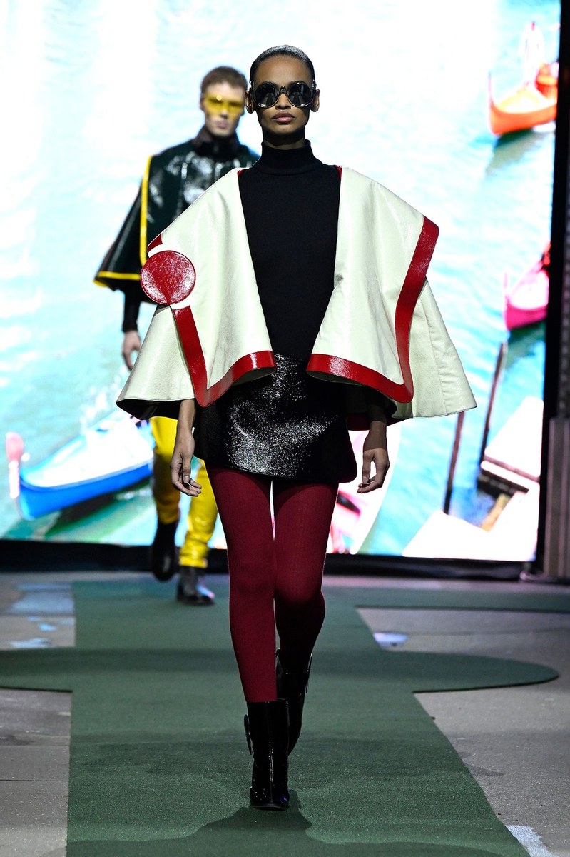 Look 54