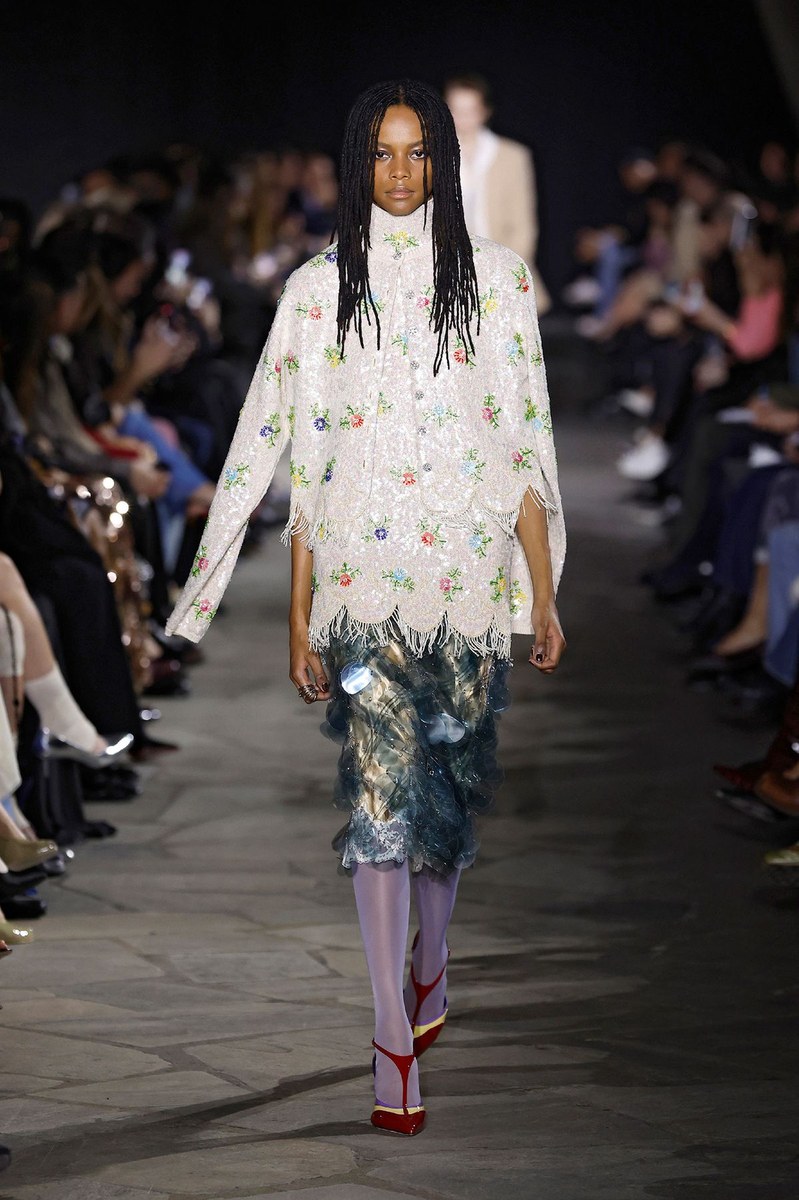 Look 2