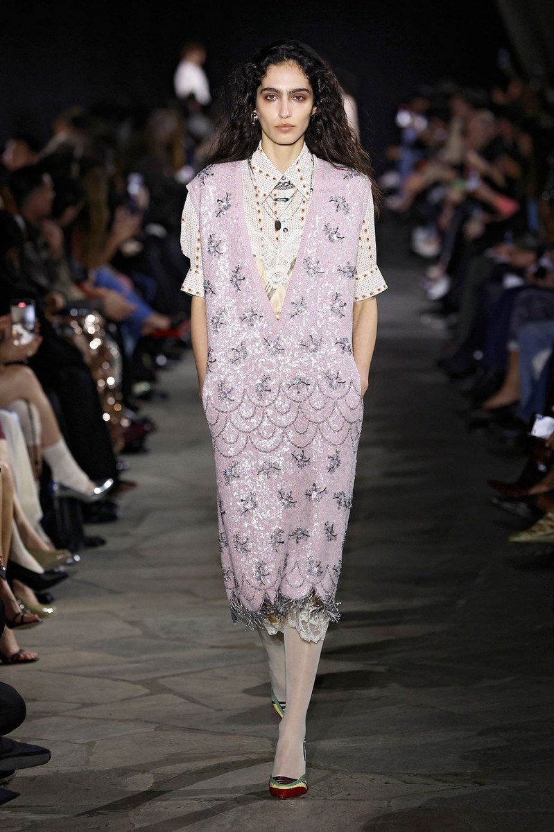 Look 5
