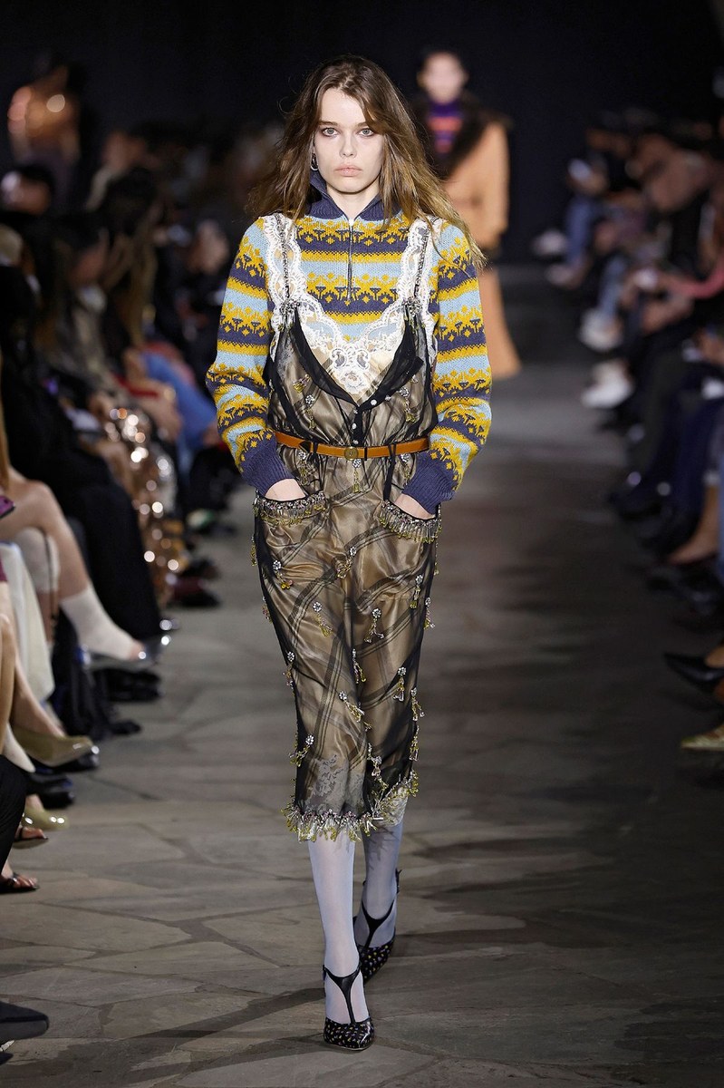Look 20