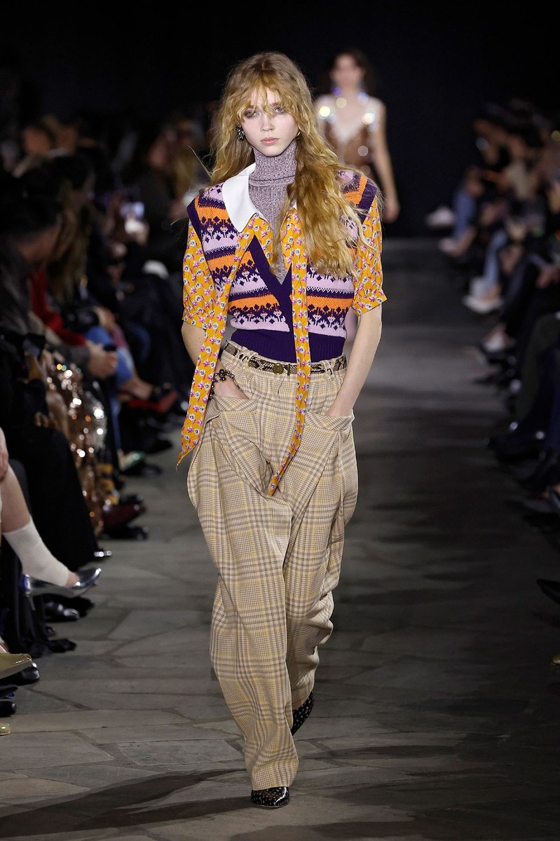 Look 23