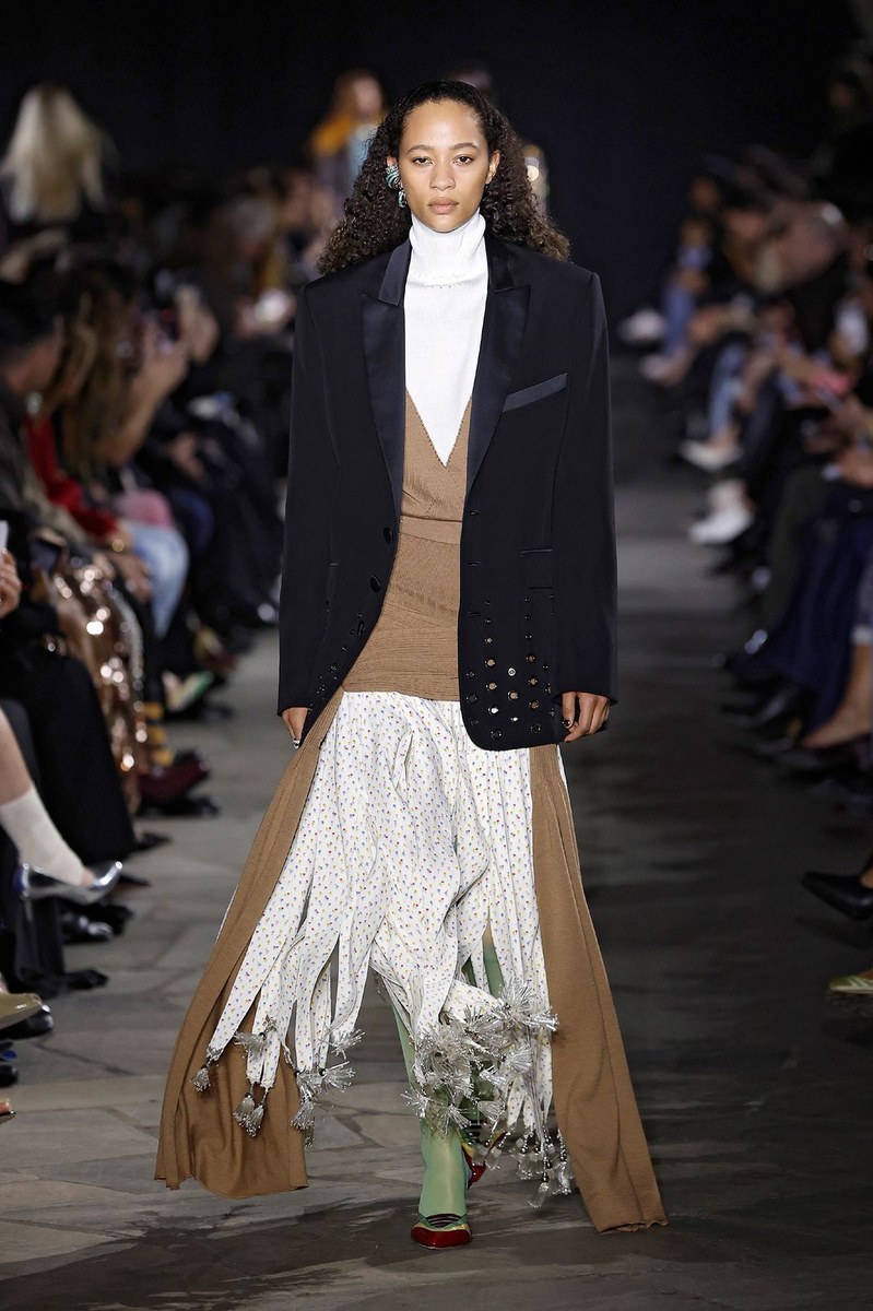 Look 33