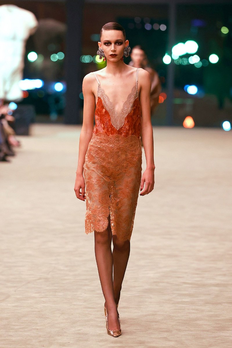 Look 26