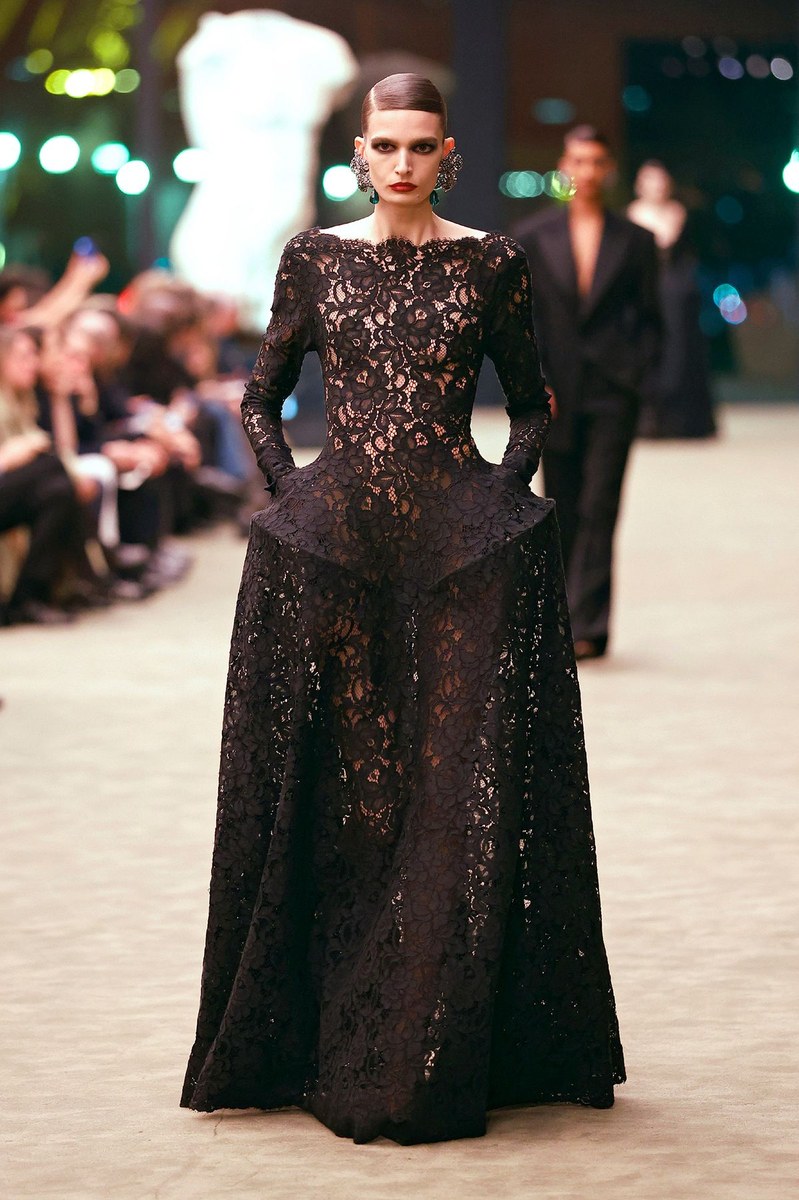Look 37