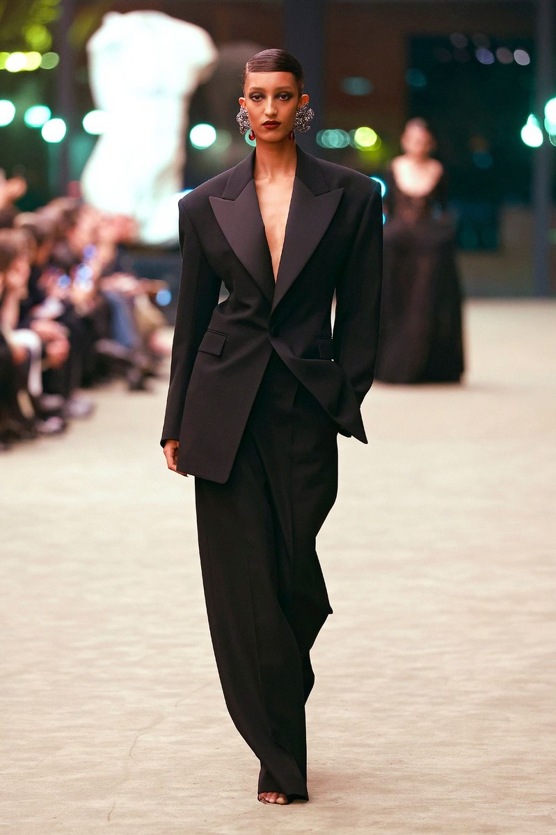 Look 38