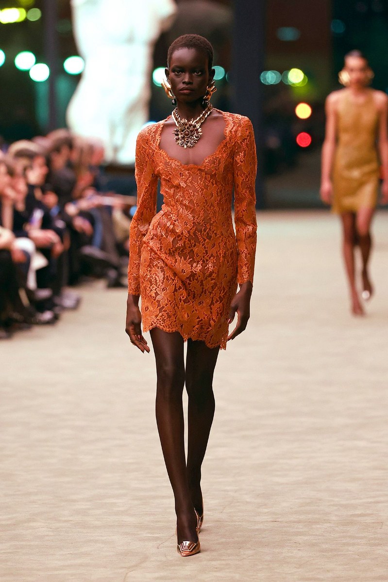 Look 41
