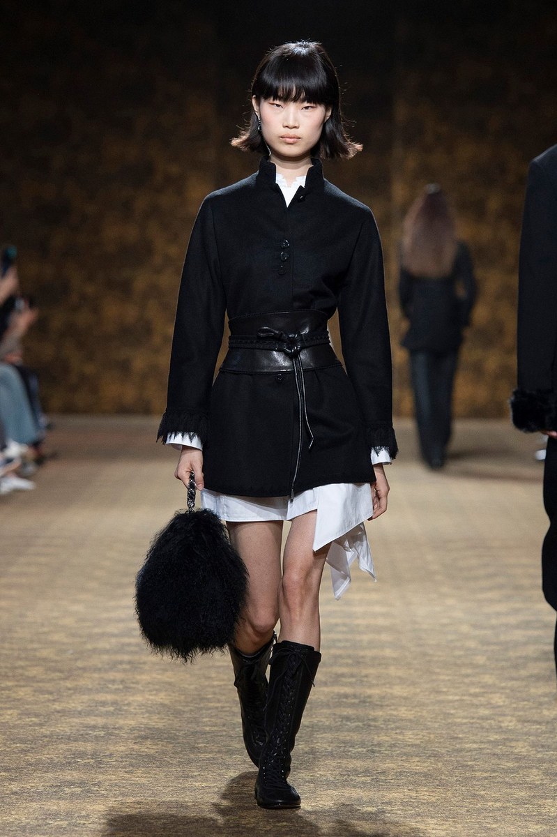 Look 5