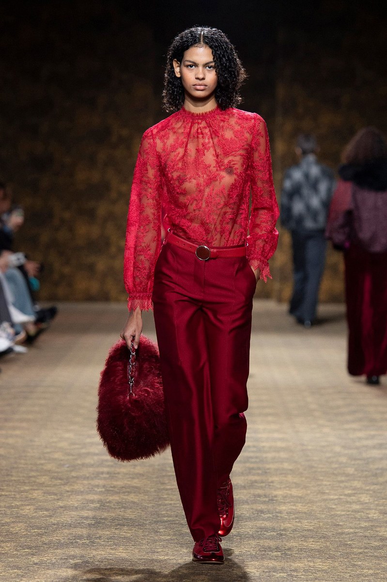 Look 15