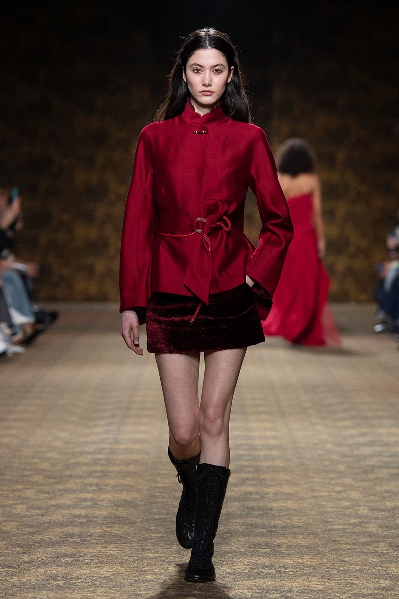Look 19