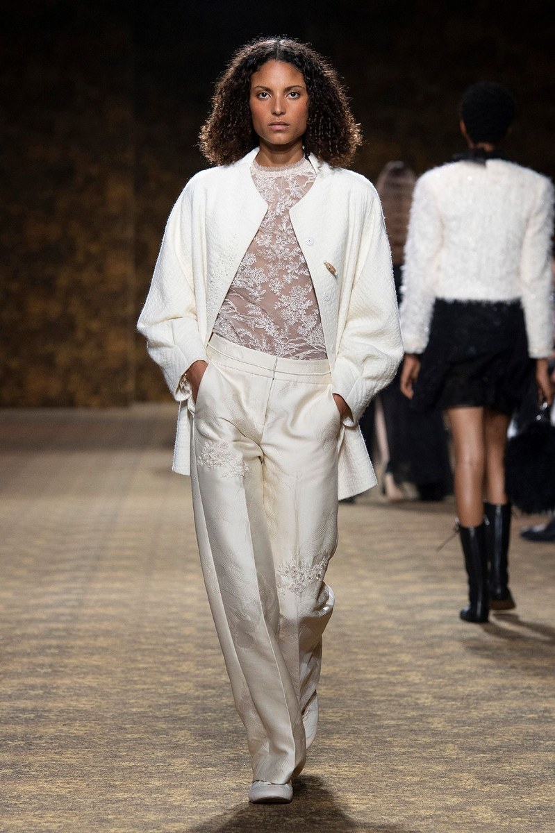 Look 47