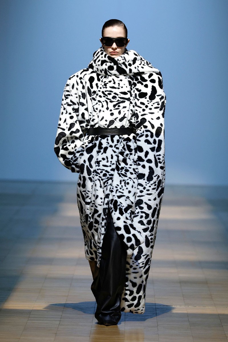 Look 26
