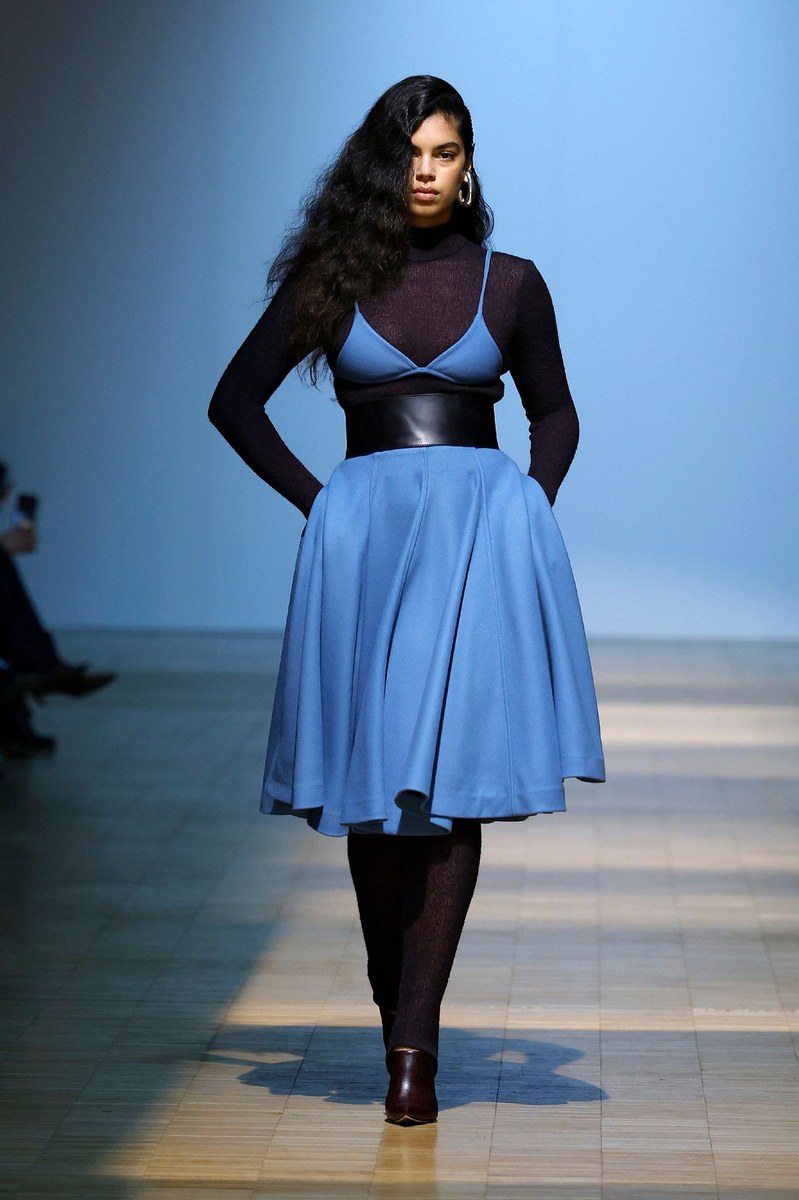 Look 29