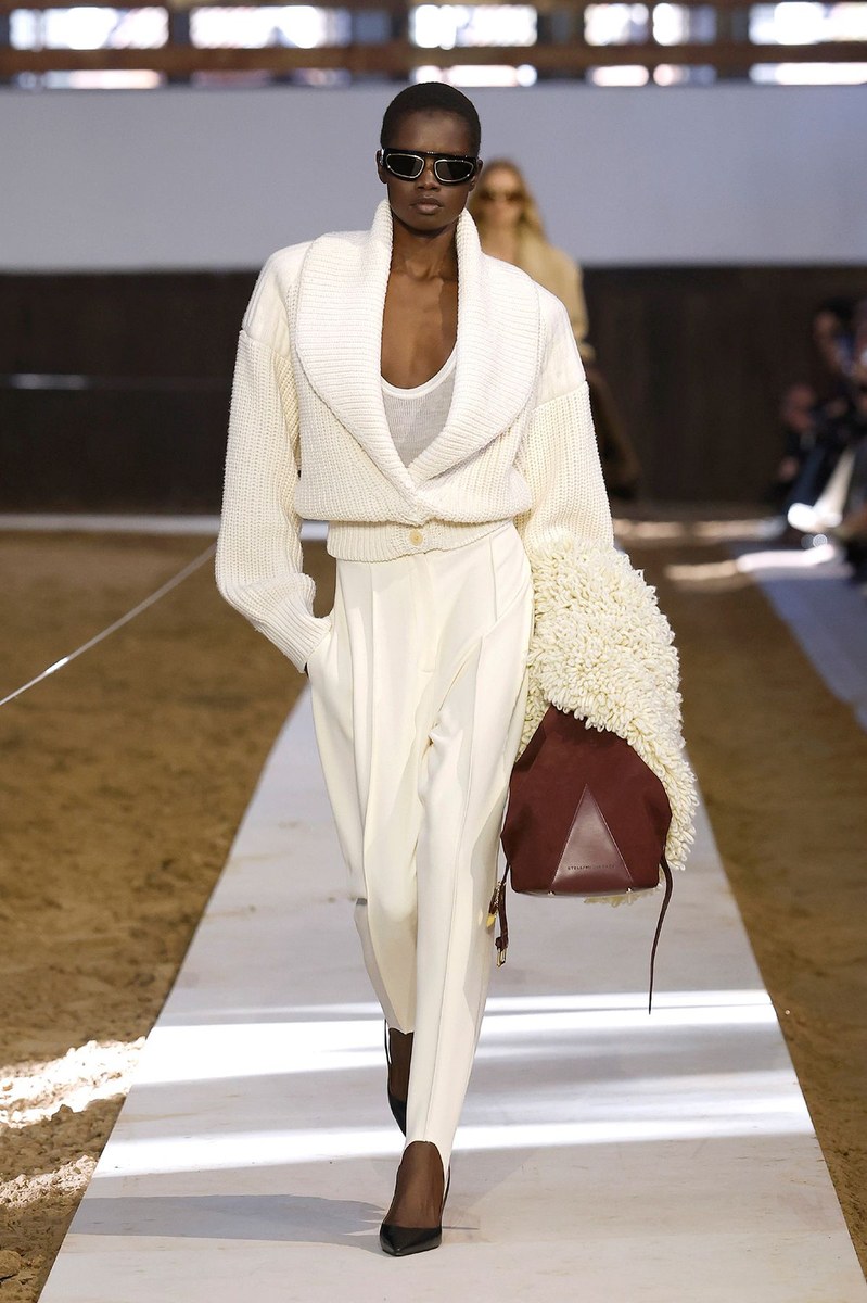 Look 9