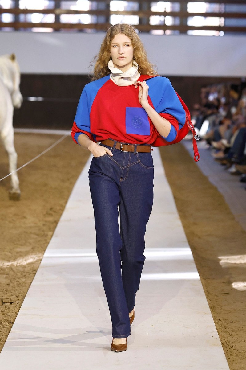 Look 27
