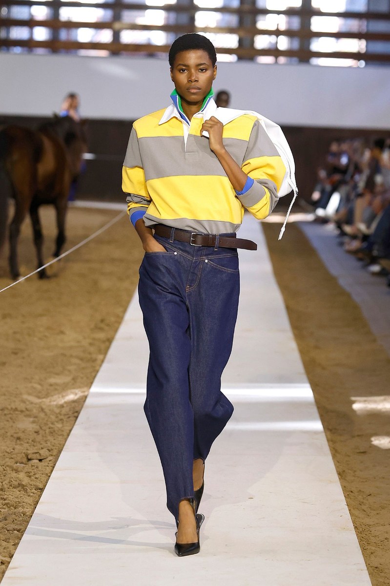 Look 30